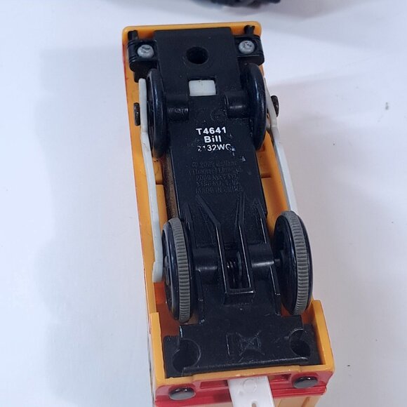 Thomas & Friends Trackmaster Motorized Train BILL 2009 with cargo tender Mattel - Picture 12 of 16